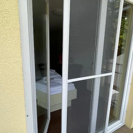 Küstenapartment 3 Daire Gelbensande